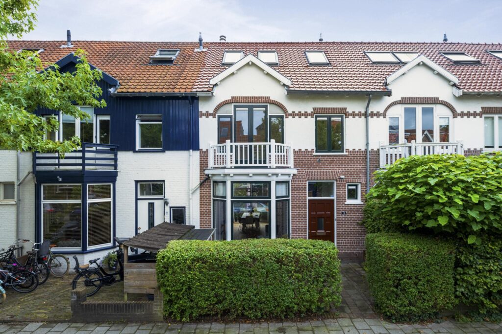 Overtonstraat 11