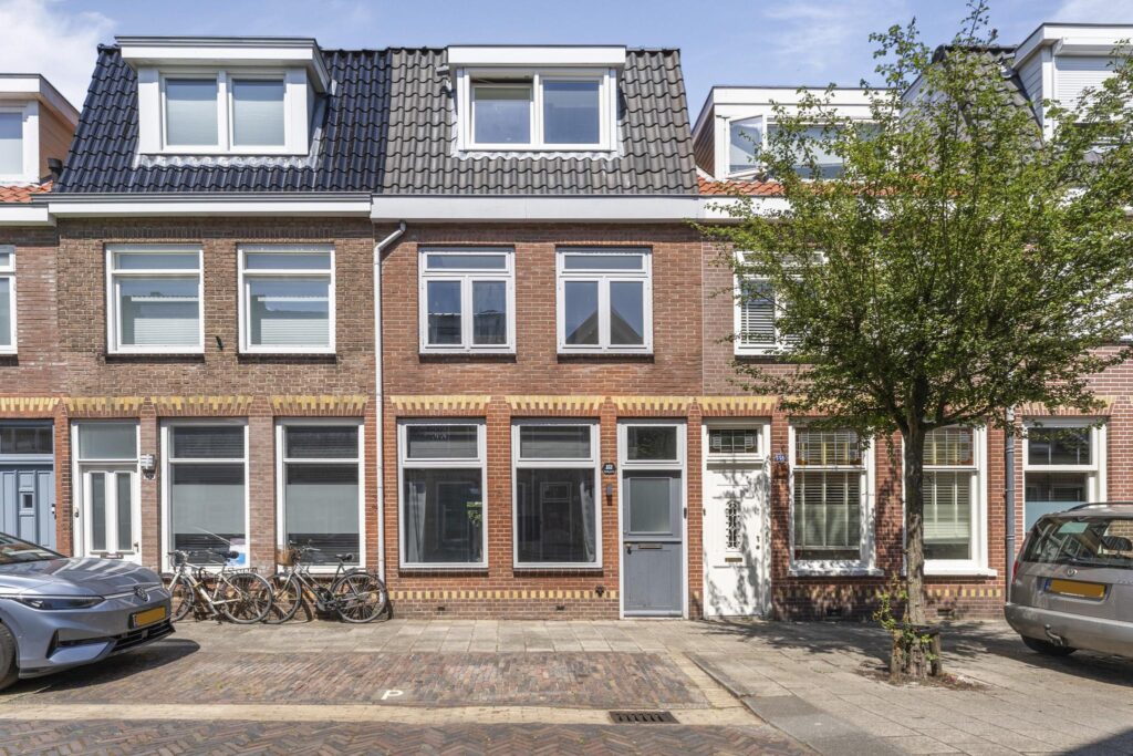 De Clercqstraat 151 De Clercqstraat 151