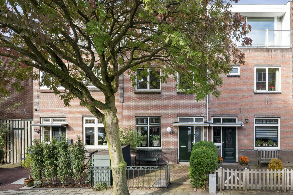 Van 't Hoffstraat 43